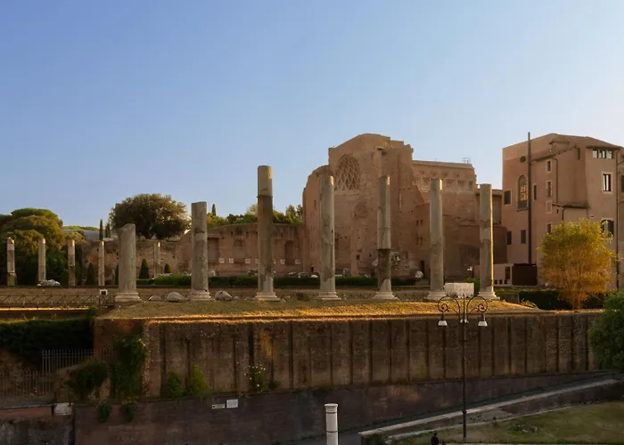 Noh Forum Patio Apartment *