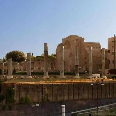 Noh Forum Patio Lägenhet *