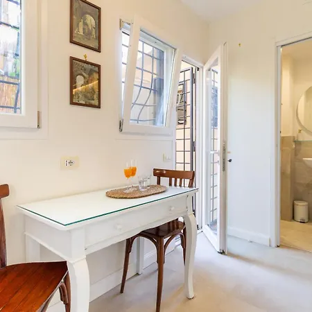 Lejlighed Noh Forum Patio Rom